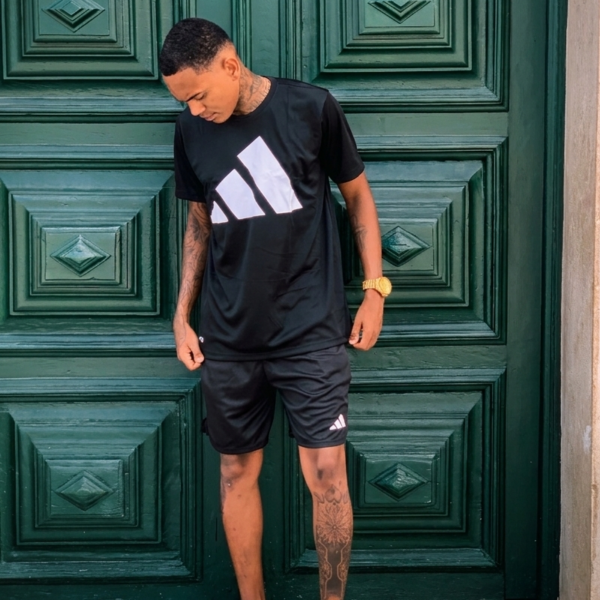 Camisa Dry-Fit Adidas Big Logo